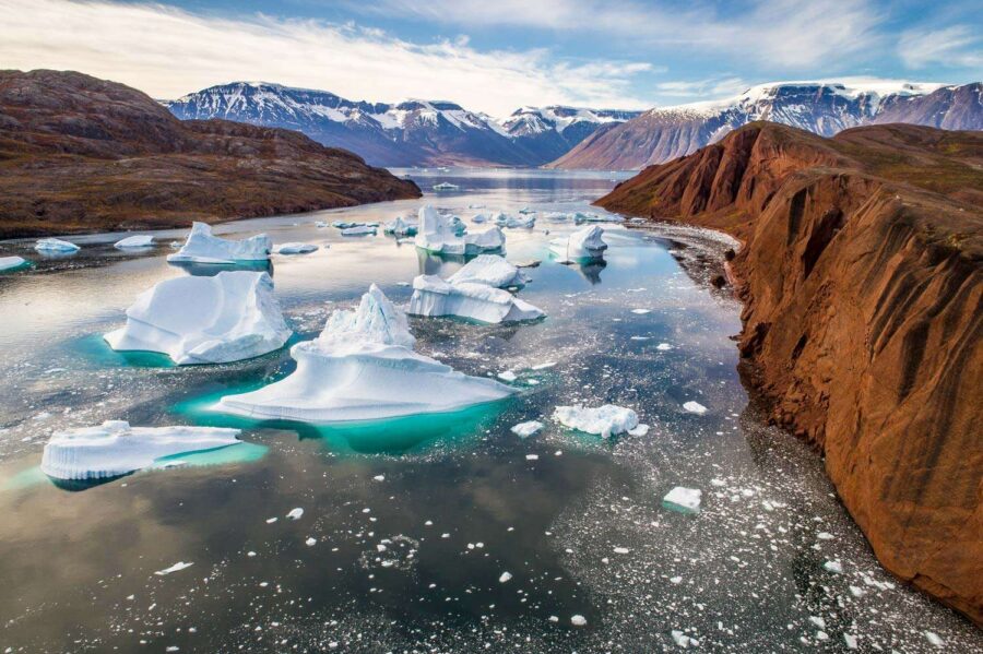 Scoresby Sund icebergs in fjord